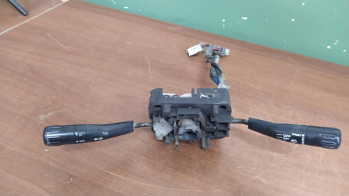 MANDO LIMPIA Mitsubishi MONTERO (V20/V40) 