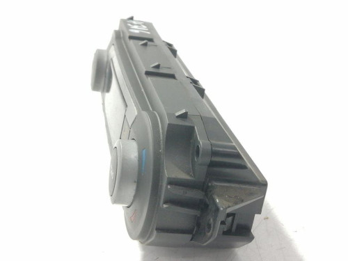  MANDO CLIMATIZADOR FORD FOCUS BERLINA (CAP) 