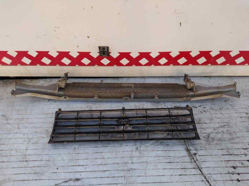  REJILLA DELANTERA MITSUBISHI MONTERO (V20/V40) 