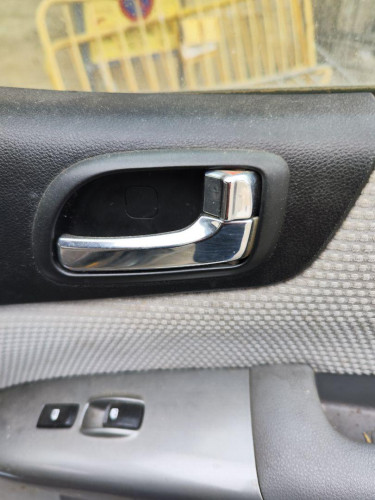 MANETA INTERIOR DELANTERA DERECHA Kia CARNIVAL 