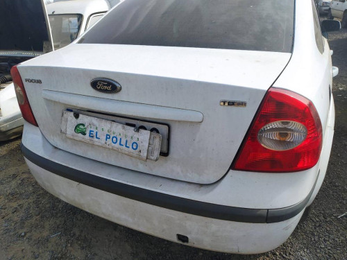  FORD FOCUS BERLINA (CAP) 