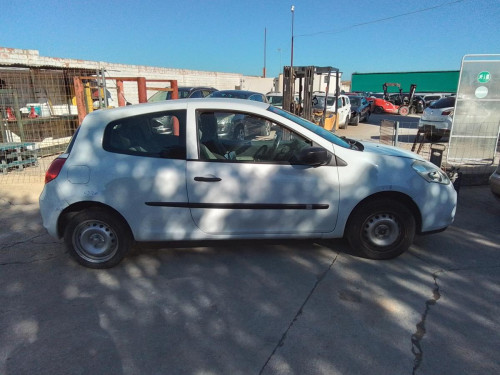  RENAULT CLIO III 