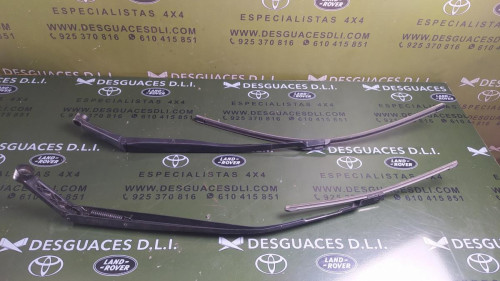 BRAZO LIMPIA DELANTERO DERECHO TOYOTA C-HR (X10) 