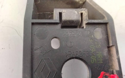 SOPORTE MANETA EXTERIOR TRASERA IZQUIERDA Renault CLIO III 