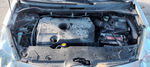  TOYOTA COROLLA VERSO (R1) 