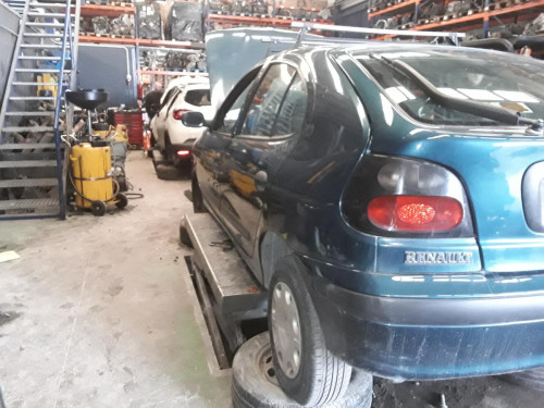RENAULT MEGANE I BERL./ BERL. CON PORTÓN (BA0) — автомобиль-донор на запчасти 