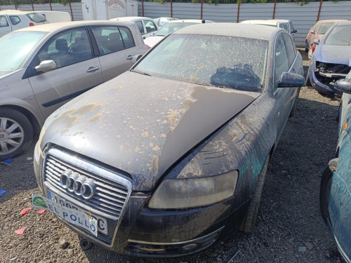  AUDI A6 BERLINA (4F2) 