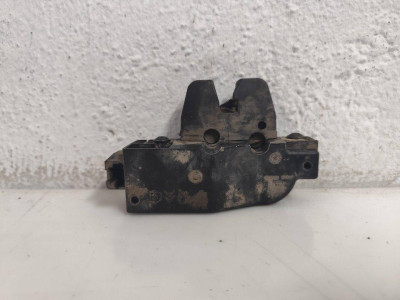 CERRADURA MALETERO / PORTON
