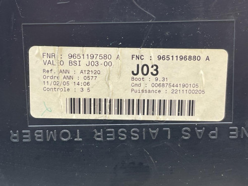 CAJA RELES / FUSIBLES Peugeot 307 (S1)(04.2001) 