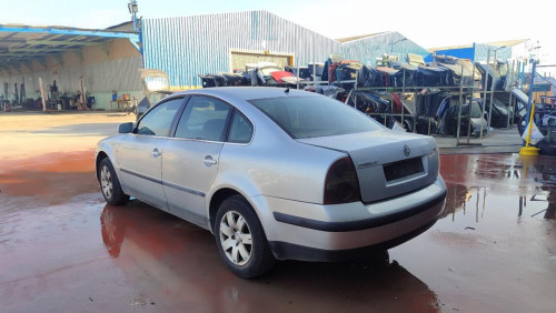 VOLKSWAGEN PASSAT BERLINA (3B3) — автомобиль-донор на запчасти 