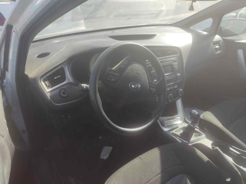  KIA CEED (JD) 