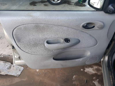 FORD FIESTA BERLINA