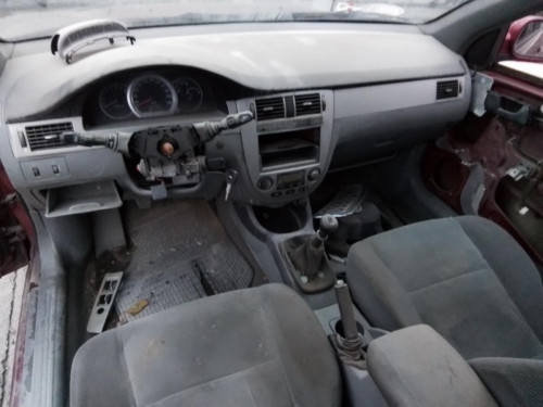  CHEVROLET NUBIRA BERLINA 