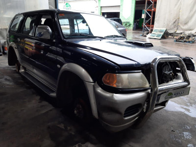 MITSUBISHI MONTERO SPORT (K90)