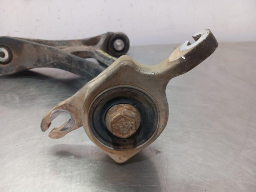 BRAZO SUSPENSION INFERIOR DELANTERO IZQUIERDO Mercedes-Benz CLASE R (BM 251) 