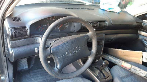  AUDI A4 BERLINA (B5) 