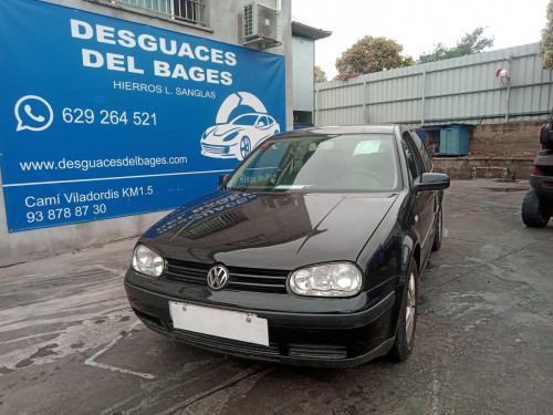 VOLKSWAGEN GOLF IV BERLINA (1J1)(10.1997) — vehículo donante para recambios 