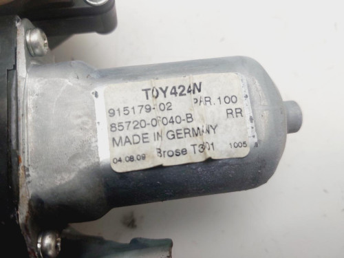 ELEVALUNAS TRASERO IZQUIERDO Toyota VERSO (AUR2/ZGR2) 