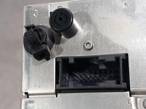 SISTEMA AUDIO / RADIO CD VOLKSWAGEN TOUAREG (7L6) 