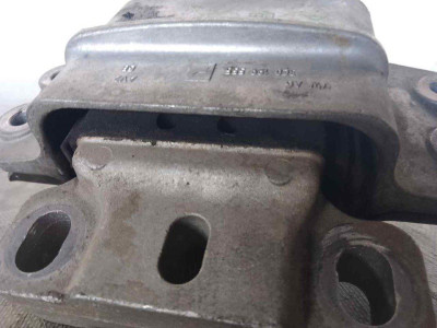 SOPORTE CAMBIO, VOLKSWAGEN, PASSAT BERLINA (362)