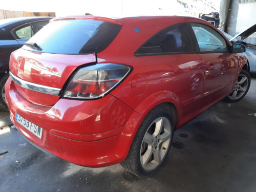  OPEL ASTRA H GTC 