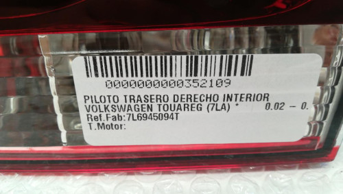  PILOTO TRASERO DERECHO INTERIOR 