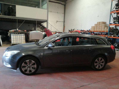 OPEL INSIGNIA SPORTS TOURER
