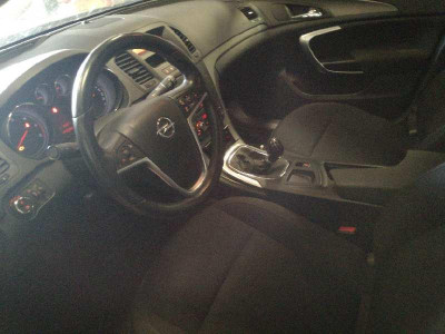 OPEL INSIGNIA SPORTS TOURER