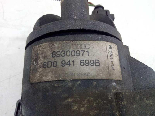  FARO ANTINIEBLA IZQUIERDO AUDI A4 BERLINA (B5) 