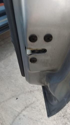 CERRADURA PUERTA DELANTERA DERECHA Kia Sportage (1994->) Kia Sportage (1994->) 