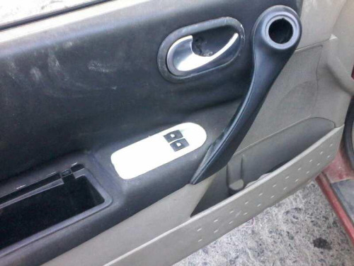  RENAULT MEGANE II BERLINA 3P 