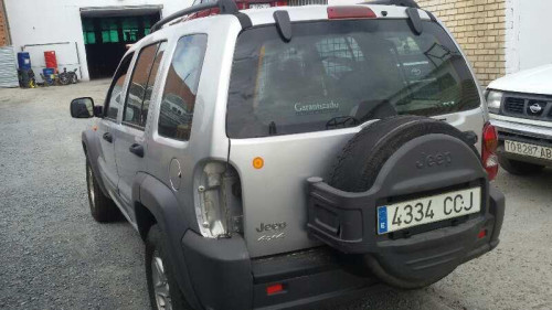  JEEP CHEROKEE (KJ) 