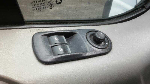  NISSAN PRIMASTAR (X83) 