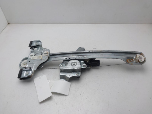 ELEVALUNAS TRASERO IZQUIERDO Opel MOKKA 