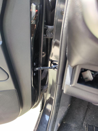 RETENEDOR PUERTA NISSAN NOTE (E11E) 
