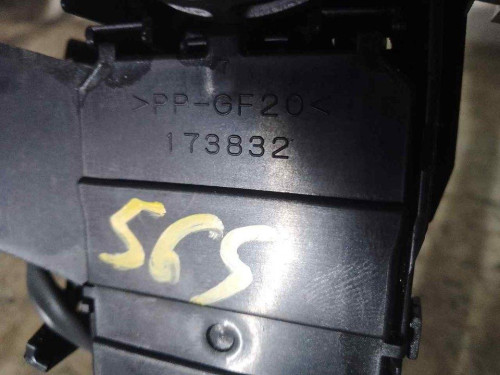 MANDO LUCES TOYOTA YARIS (KSP1/NLP1/NSP1) 