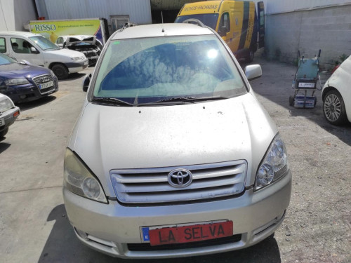 TOYOTA AVENSIS VERSO (M20) — автомобиль-донор на запчасти 