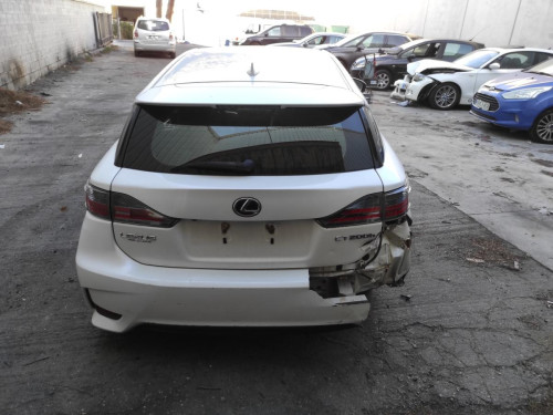 LEXUS CT (ZWA10) — автомобиль-донор на запчасти 