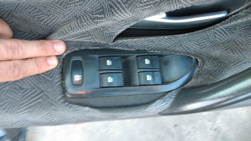 RENAULT LAGUNA (B56) — vehículo donante para recambios 