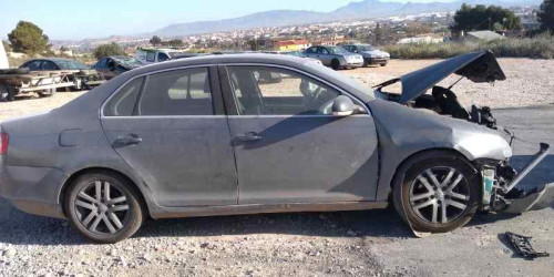 VOLKSWAGEN JETTA V (1K2) — автомобиль-донор на запчасти 