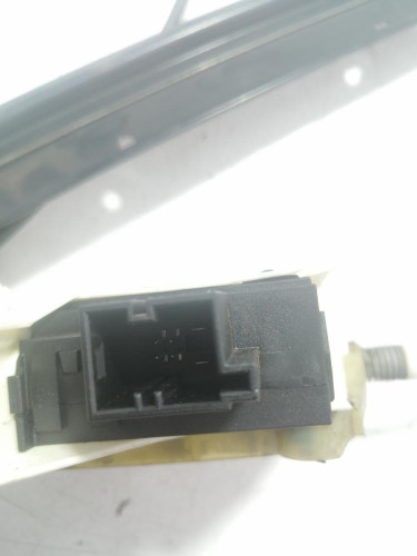  ELEVALUNAS DELANTERO IZQUIERDO AUDI A6 BERLINA (4F2) 