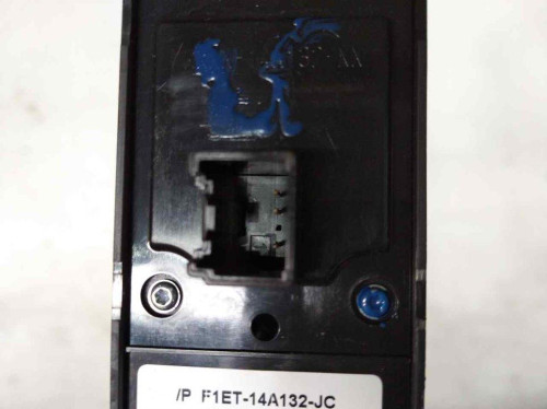 MANDO ELEVALUNAS DELANTERO IZQUIERDO Ford KUGA (CBS) 