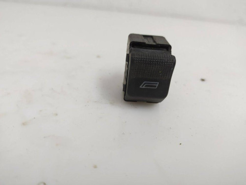  MANDO ELEVALUNAS DELANTERO DERECHO AUDI A4 AVANT (B5) 