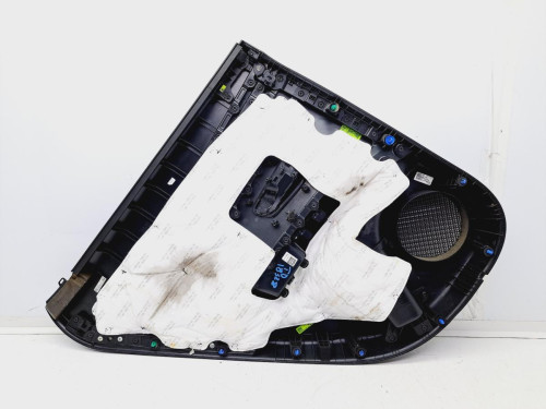 GUARNECIDO PUERTA TRASERA DERECHA Hyundai TUCSON (TL) 