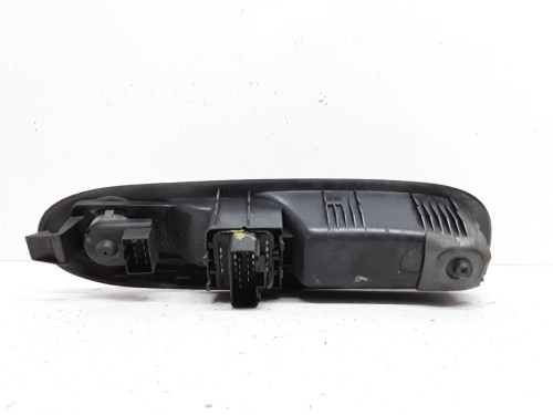 MANDO ELEVALUNAS DELANTERO IZQUIERDO Renault SCENIC I (JA...) 