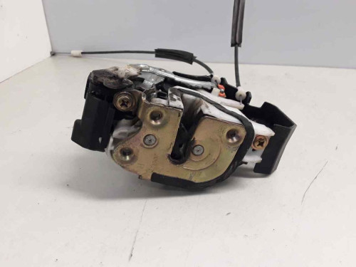 CERRADURA PUERTA TRASERA DERECHA Mitsubishi COLT CZ3 BERL. 5 (Z30A) 