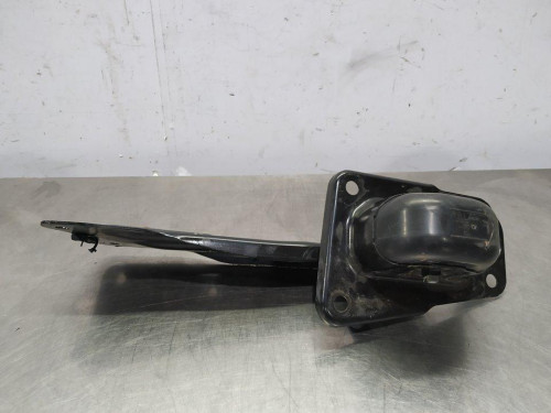  BRAZO SUSPENSION INFERIOR TRASERO IZQUIERDO Volkswagen TIGUAN (AD1) 