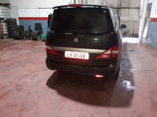 SSANGYONG RODIUS — Donor Vehicle for Used Parts 