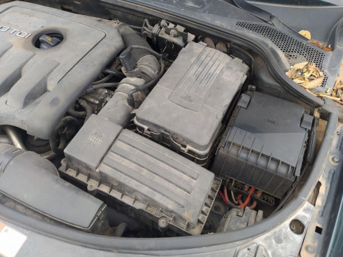  CAJA PRECALENTAMIENTO AUDI A3 SPORTBACK (8PA) 