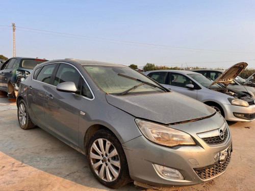  OPEL ASTRA J BERLINA 5P 